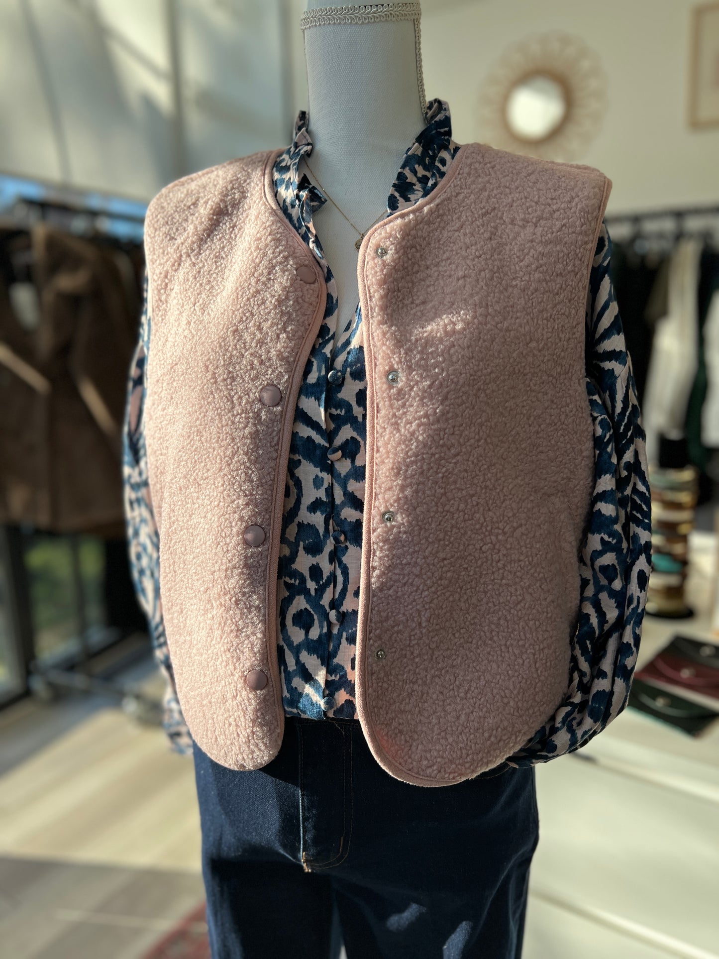 GILET SANS MANCHE ROSE