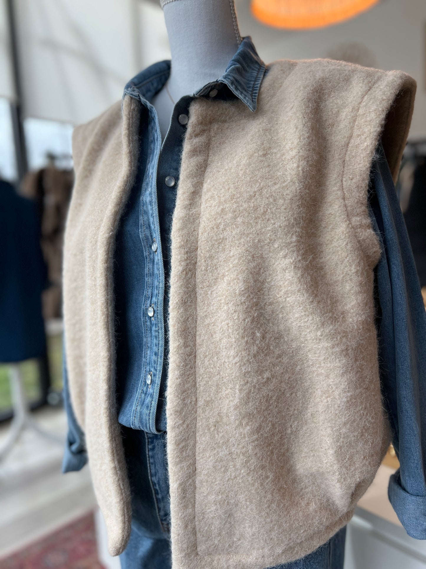 GILET SANS MANCHE BELLA